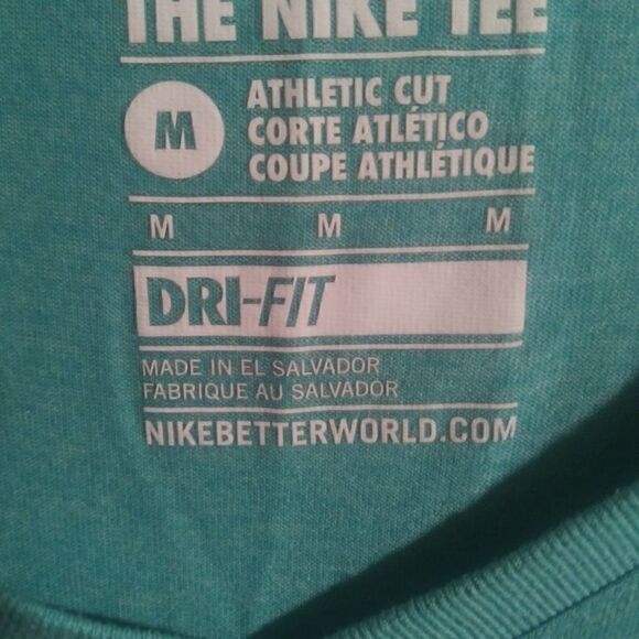 Nike dri fit tee  - Picture 2 of 6